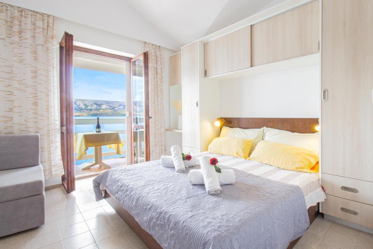 Galapagus Privat Beach & Boat Dock Appartement Metajna Buitenkant foto