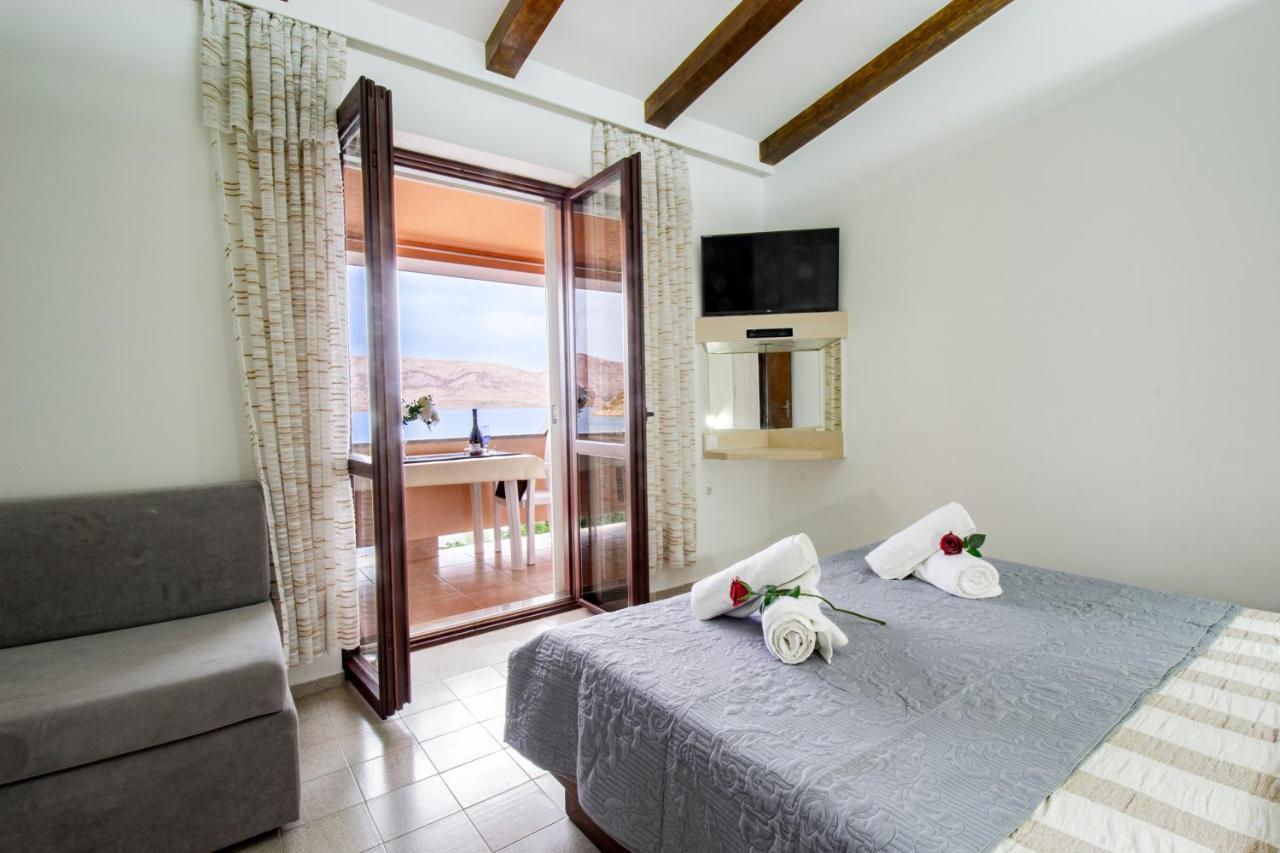 Galapagus Privat Beach & Boat Dock Appartement Metajna Buitenkant foto