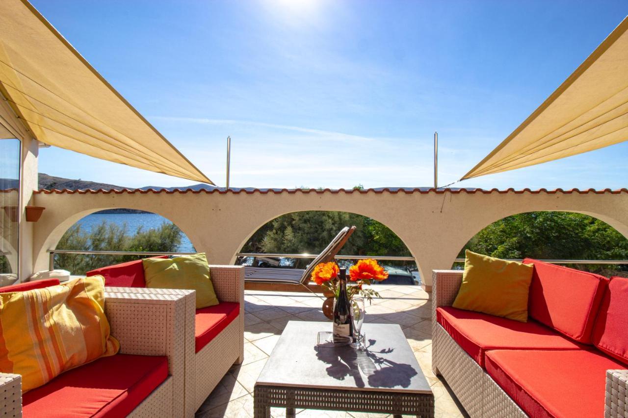 Galapagus Privat Beach & Boat Dock Appartement Metajna Buitenkant foto