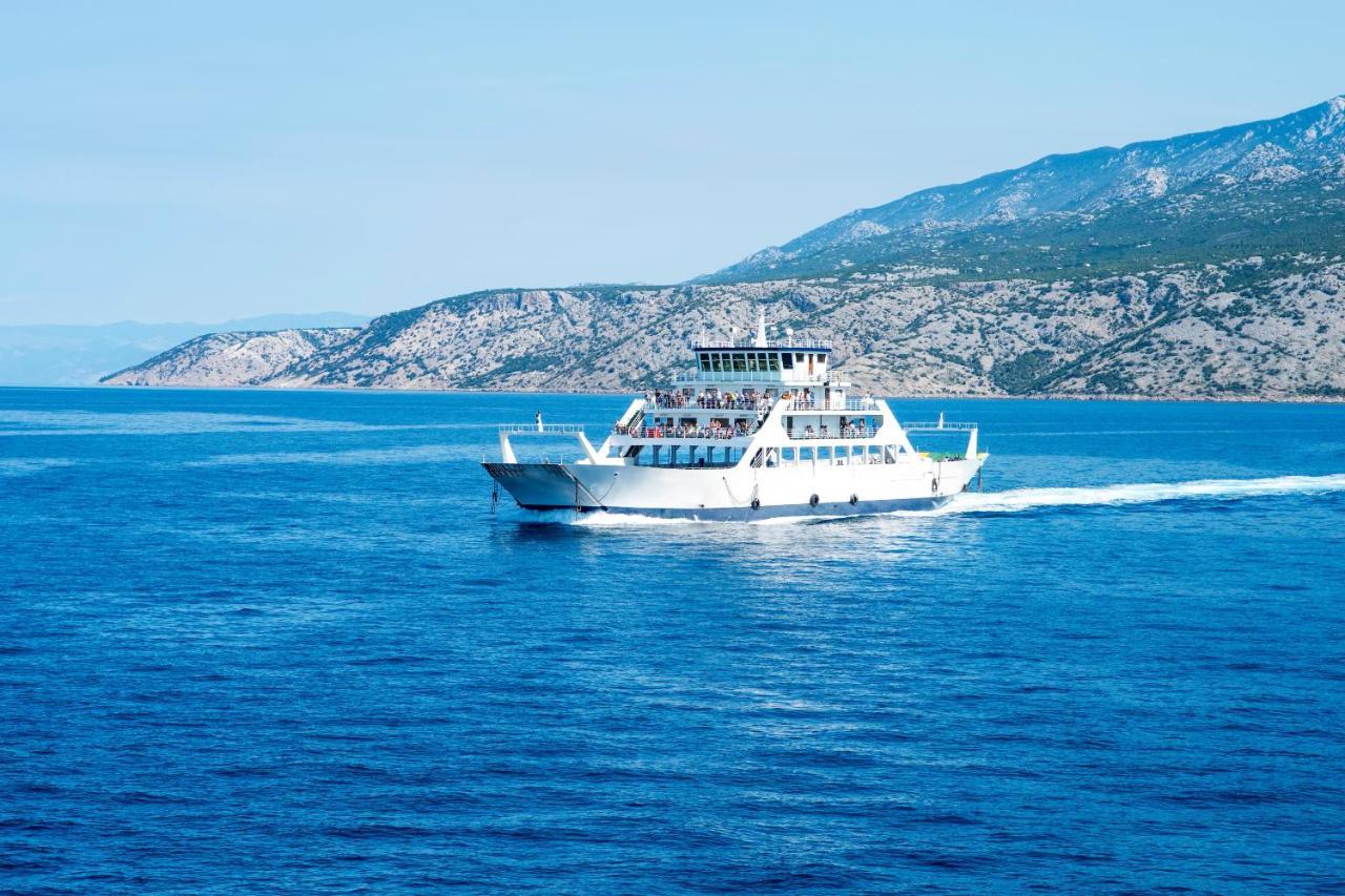 Galapagus Privat Beach & Boat Dock Appartement Metajna Buitenkant foto