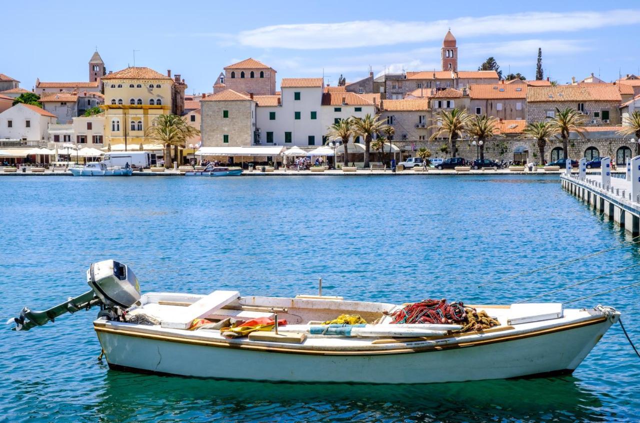 Galapagus Privat Beach & Boat Dock Appartement Metajna Buitenkant foto